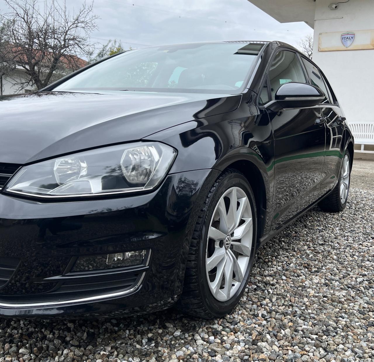 Volkswagen Golf 1.6 TDI 5p. Highline BlueMotion Technology