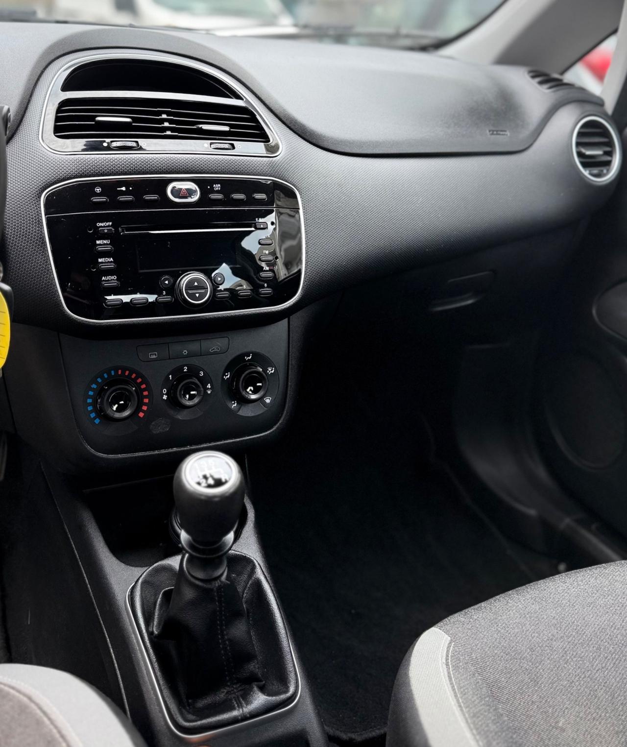 Fiat Punto 1.2 Benzina Lounge 69 Cv