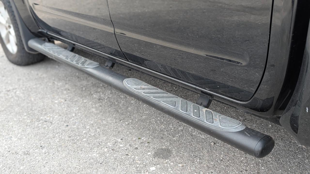 Nissan Navara 2.5 dCi 4 porte Double Cab LE