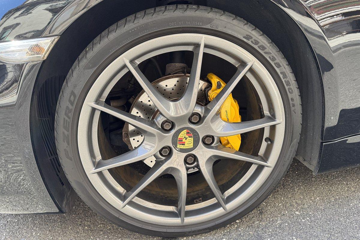 PORSCHE Cayman 2.7