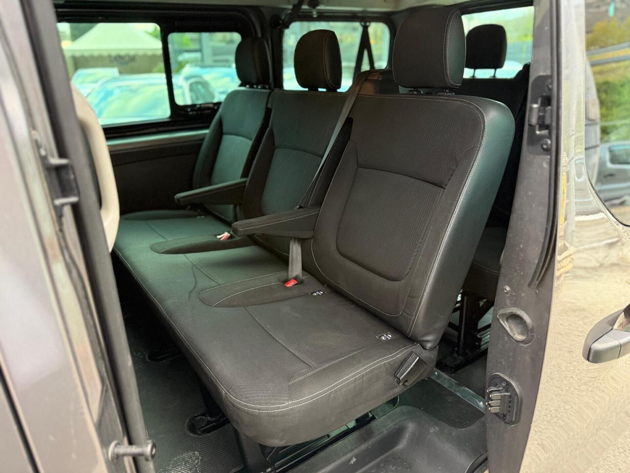 Renault Trafic T27 1.6 dCi 125CV 9 POSTI