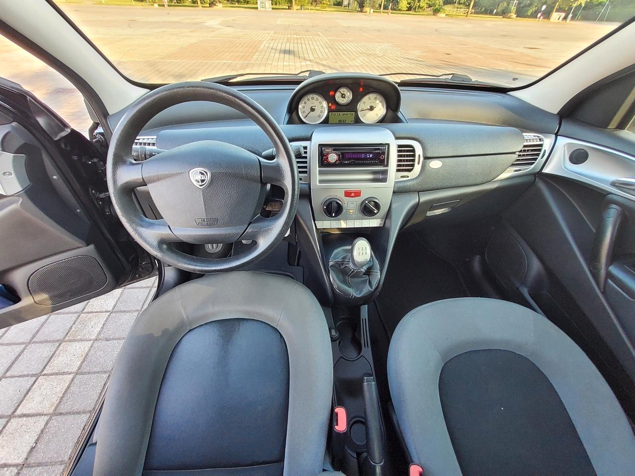 Lancia Ypsilon 1.2 Diva