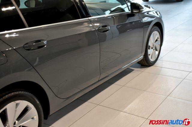 VOLKSWAGEN Golf Variant 1.5 ETSI 131 CV DSG STYLE + NAVI