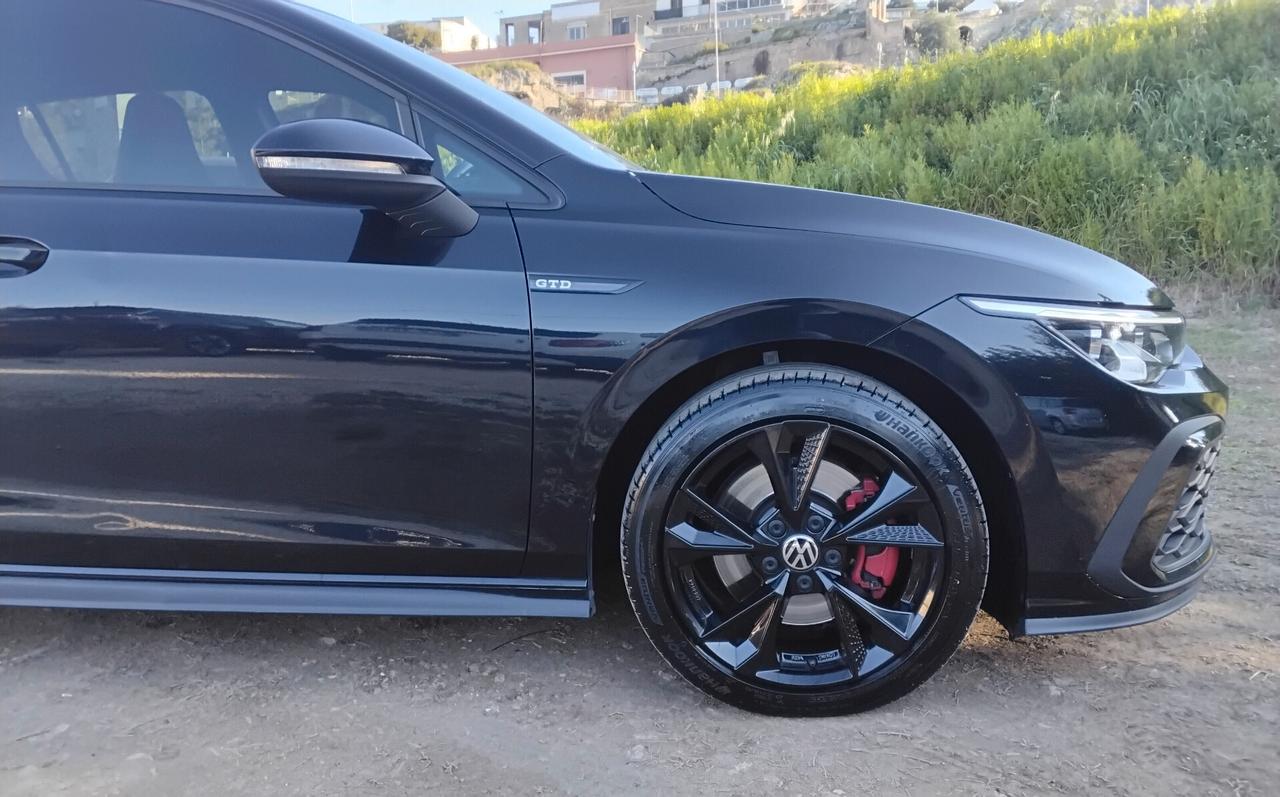Volkswagen Golf 2.0 GTD DSG