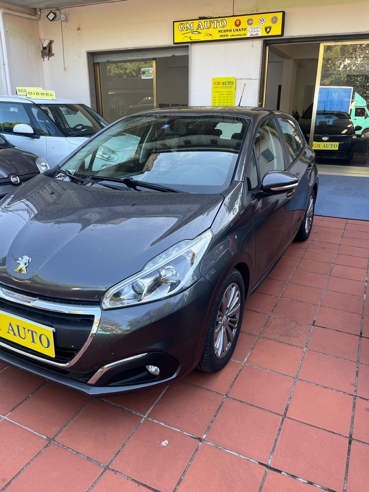 Peugeot 208 BlueHDi 75 5 porte Allure