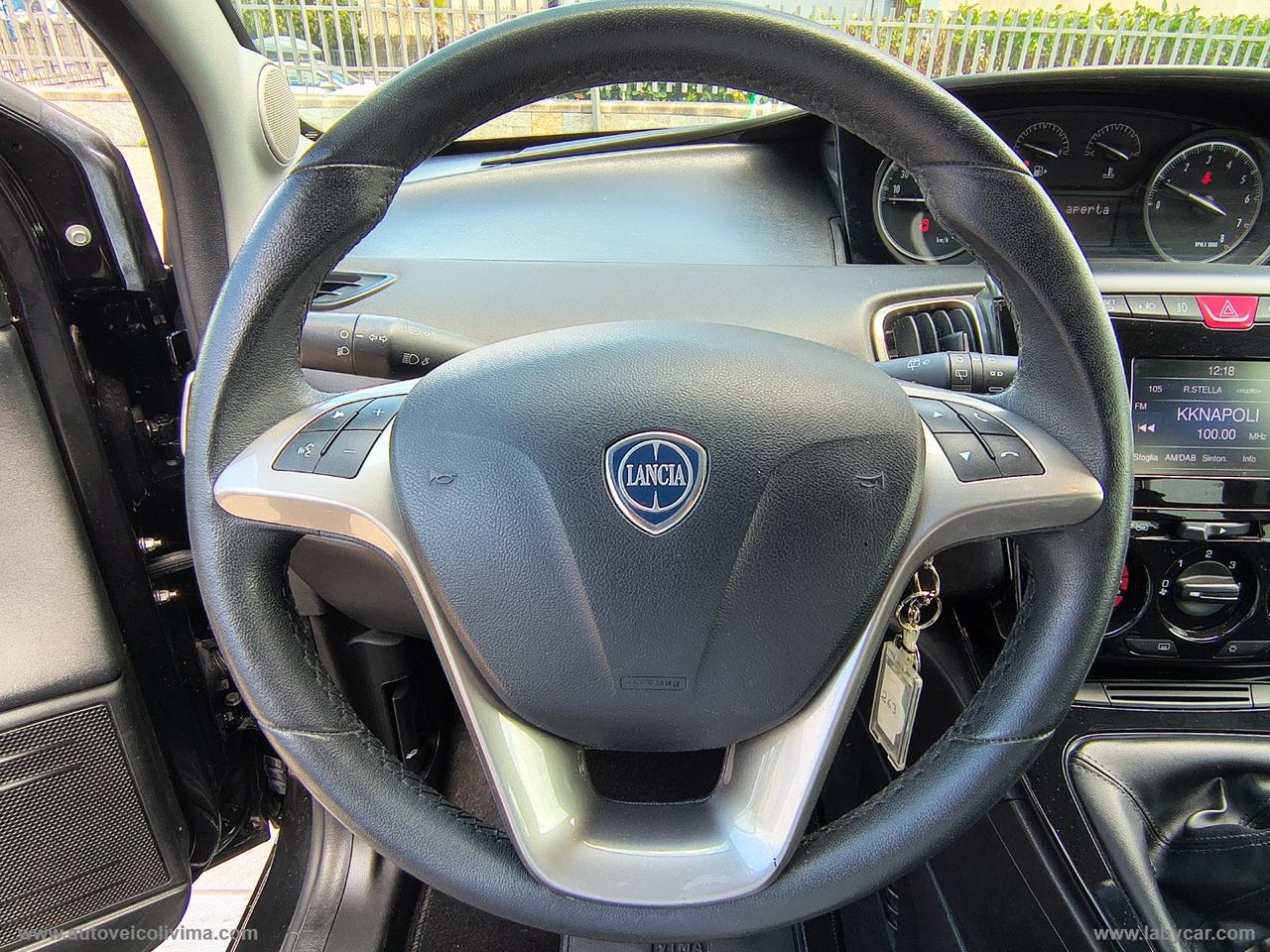 LANCIA Ypsilon 1.2 69 CV 5p. GPL Ecochic GOLD