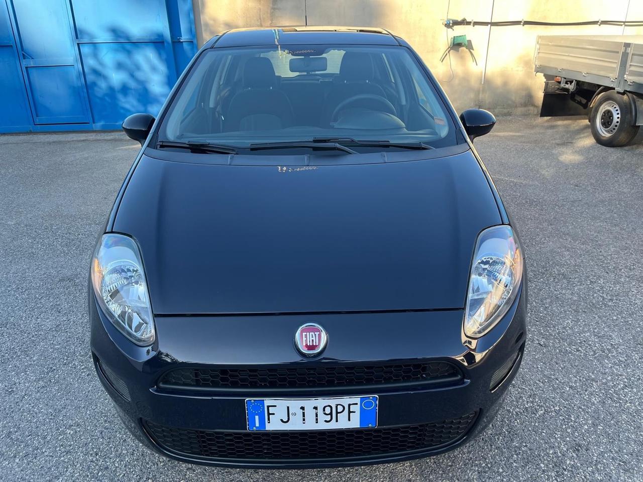 Fiat grande punto 5P-1.2 benz-km 50000-2017