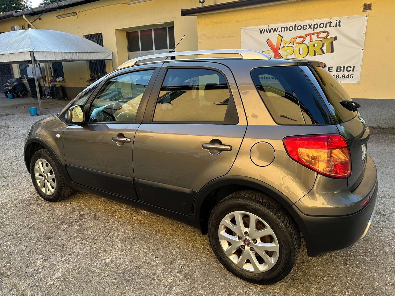 Fiat Sedici 1.6 16V 4x2 Emotion