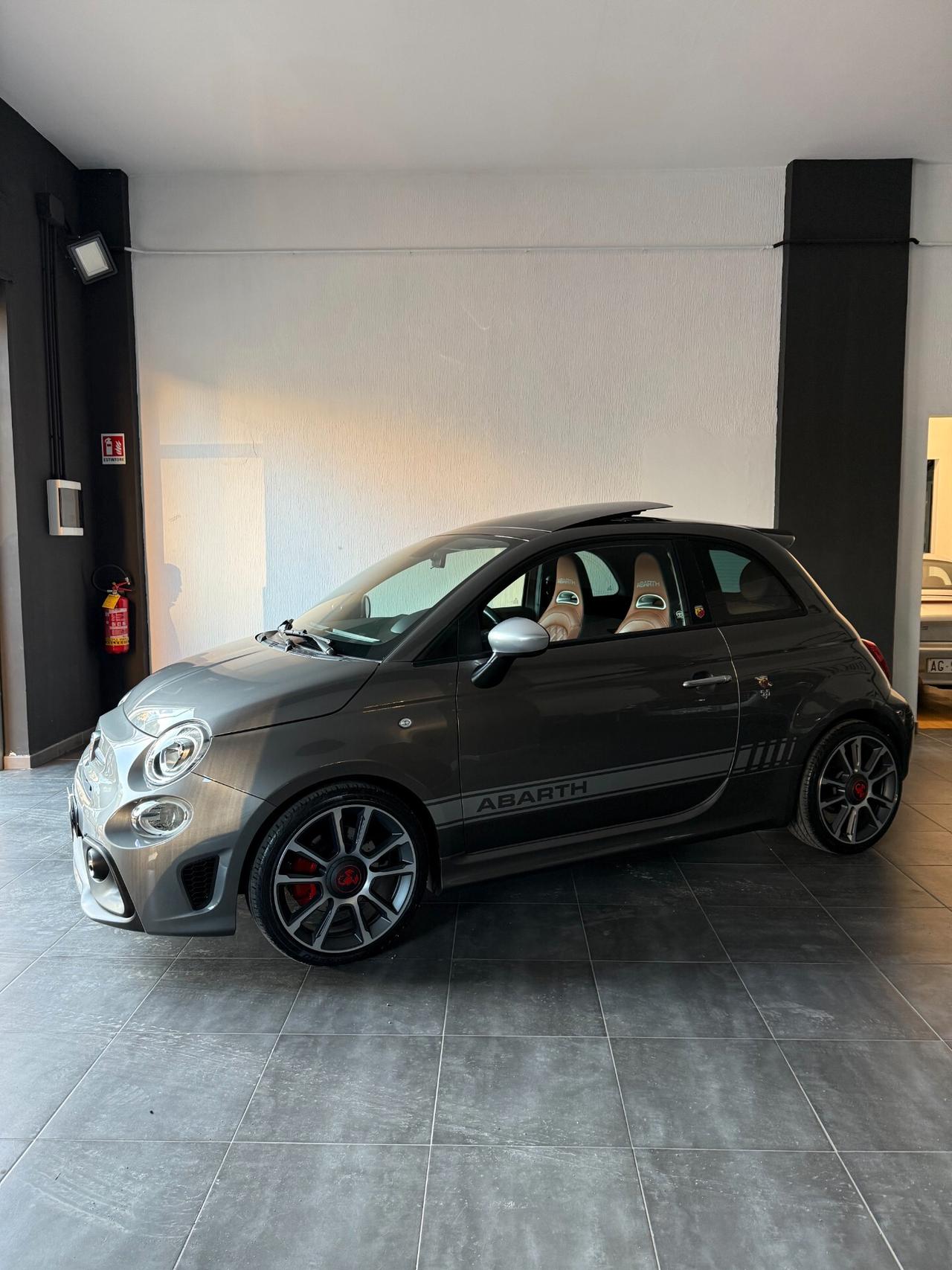 Abarth 595 1.4 Turbo T-Jet 165 CV Turismo