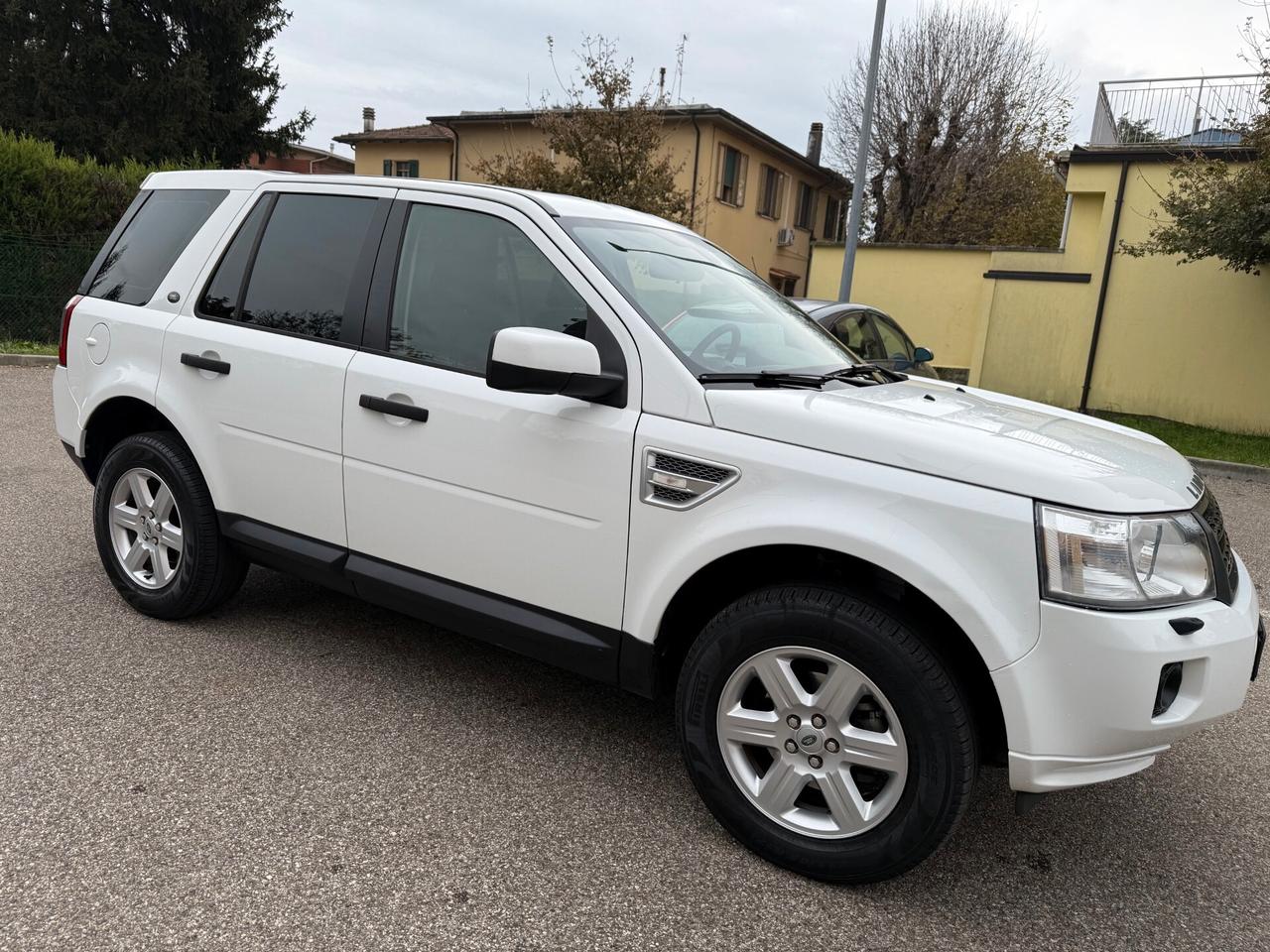 Land Rover Freelander 2.2 TD4 S - 4X4 - 12 MESI DI GARANZIA -