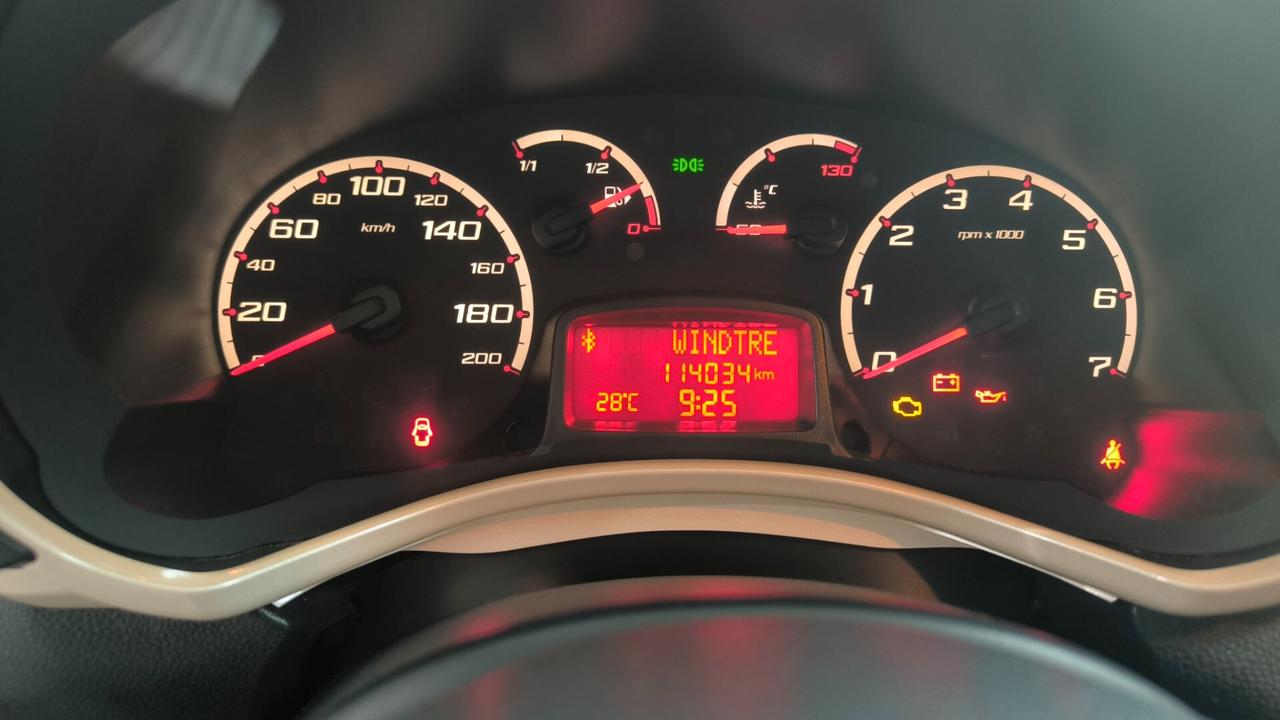 Ford Ka 1.2 8V 69CV Titanium ok neopatentati