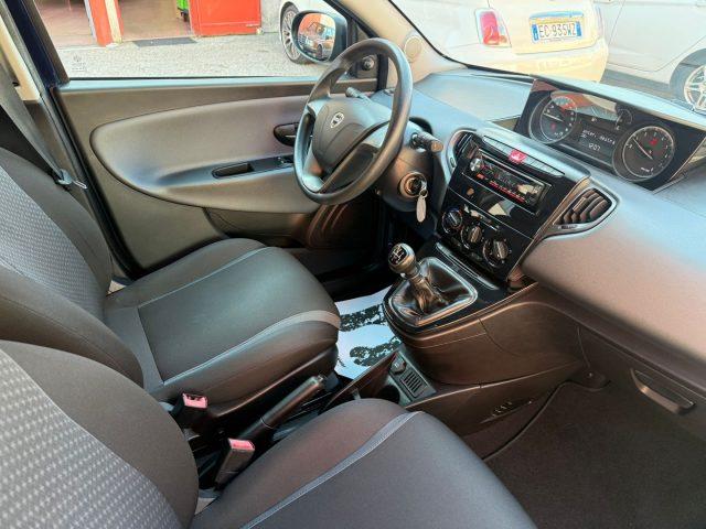 LANCIA Ypsilon 1.2 69 CV 5 porte PREZZO REALE