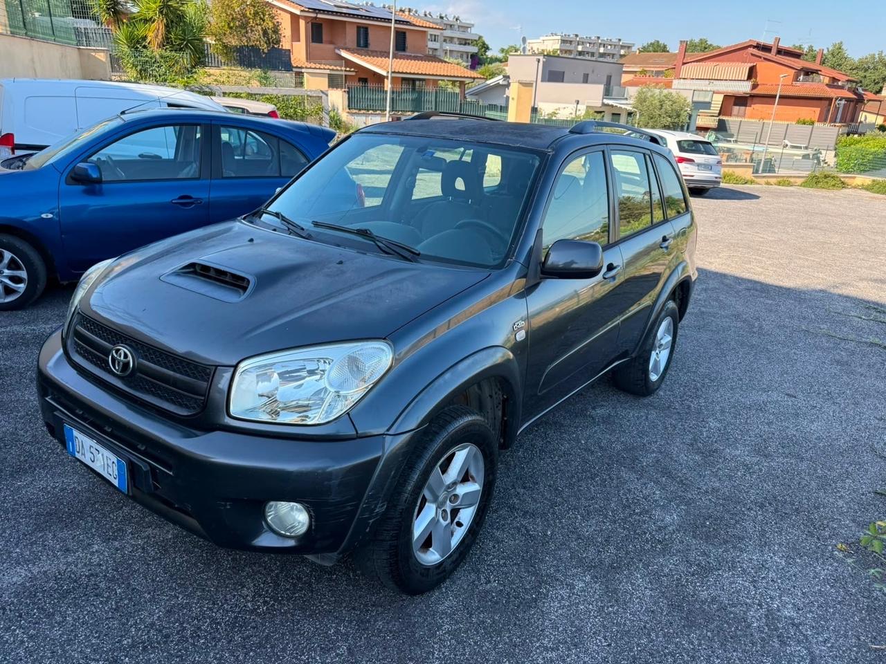 Toyota RAV 4 RAV4.com 2.0 Tdi D-4D cat 5 porte Sol