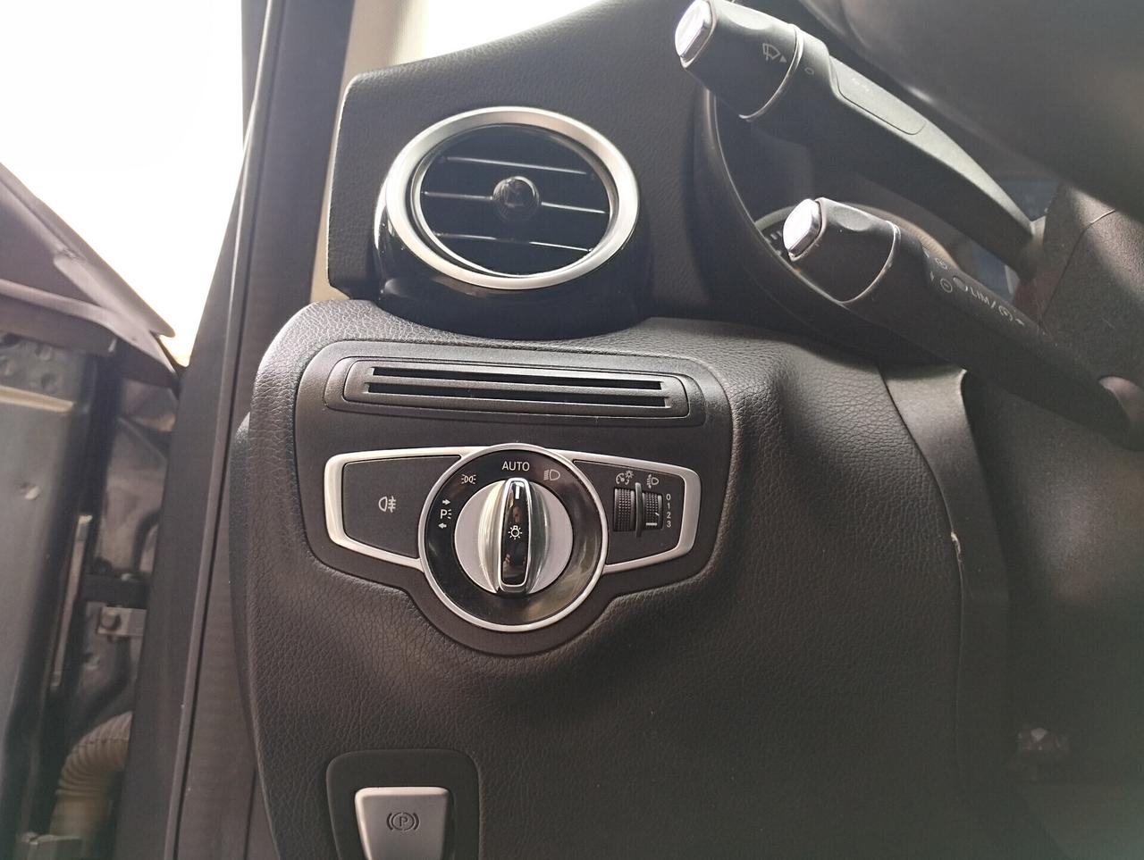 Mercedes-benz C 180 d Auto Exclusive