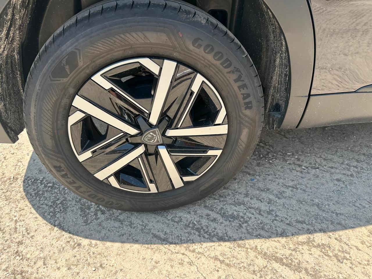 Peugeot 2008 PureTech 100 S&S Style