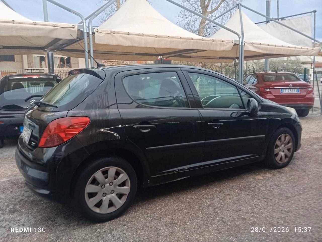 Peugeot 207 1.4 HDi 70CV 5p. ONE Line