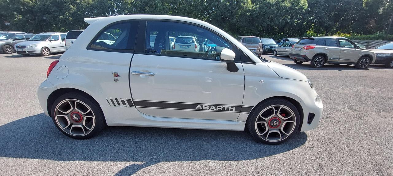 Abarth 595 1.4 Turbo T-Jet 145 CV