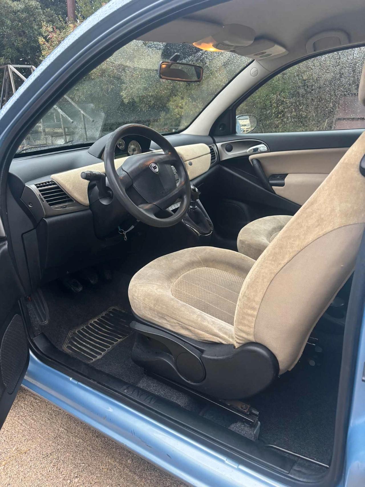 Lancia Ypsilon 1.2