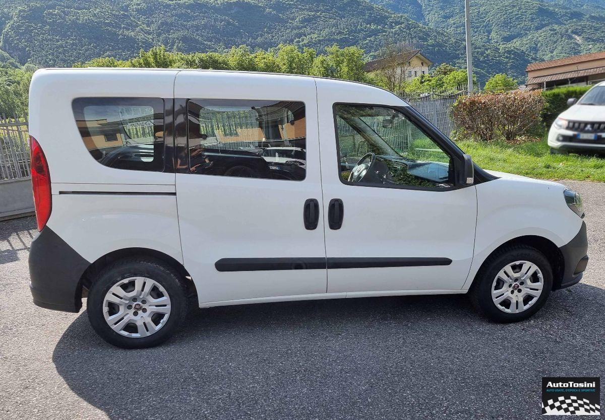 FIAT - Doblò 1.3 mjt Combi Lounge