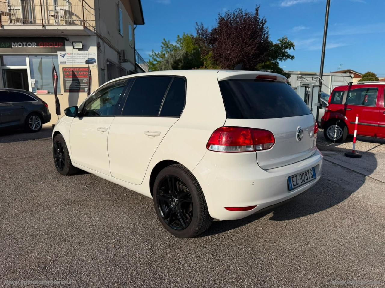 VOLKSWAGEN Golf 1.6 5 PORTE HIGLINE BiFuel