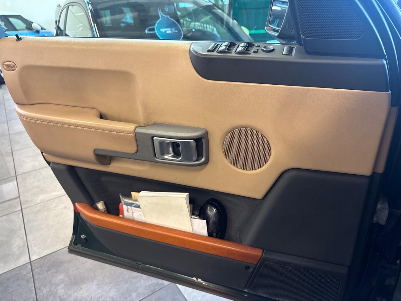 Land Rover Range 3.0 Td6 Vogue UNICO PROPRIETARIO, FATTURE SOSPENSIONI E CAMBIO