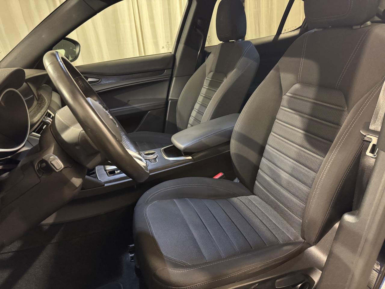 Alfa Romeo Stelvio 2.2 Turbodiesel 190 CV AT8 Q4 Sprint