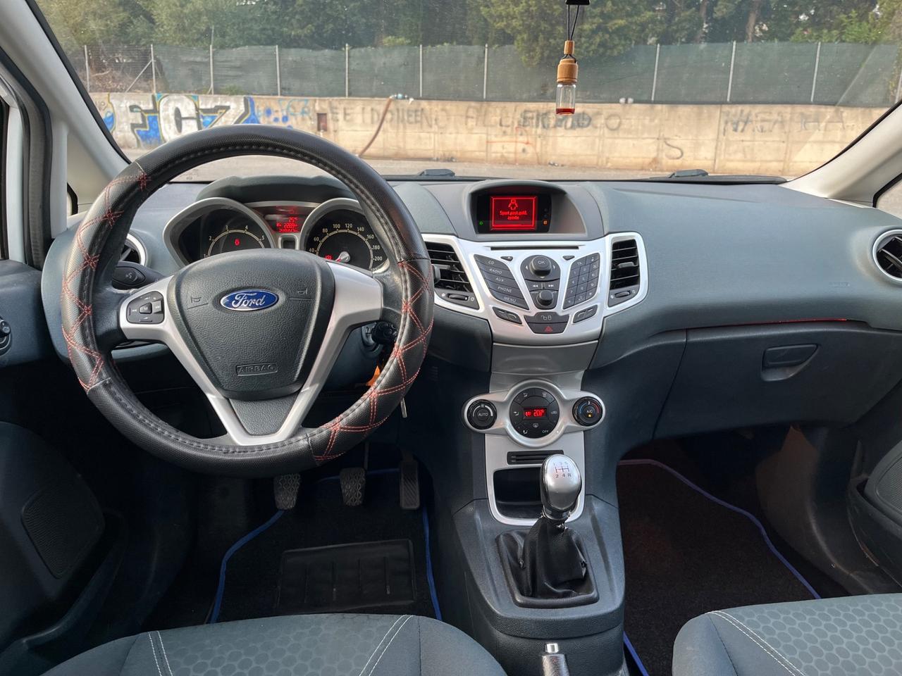 Ford Fiesta 1.2 82 CV 5 porte Titanium