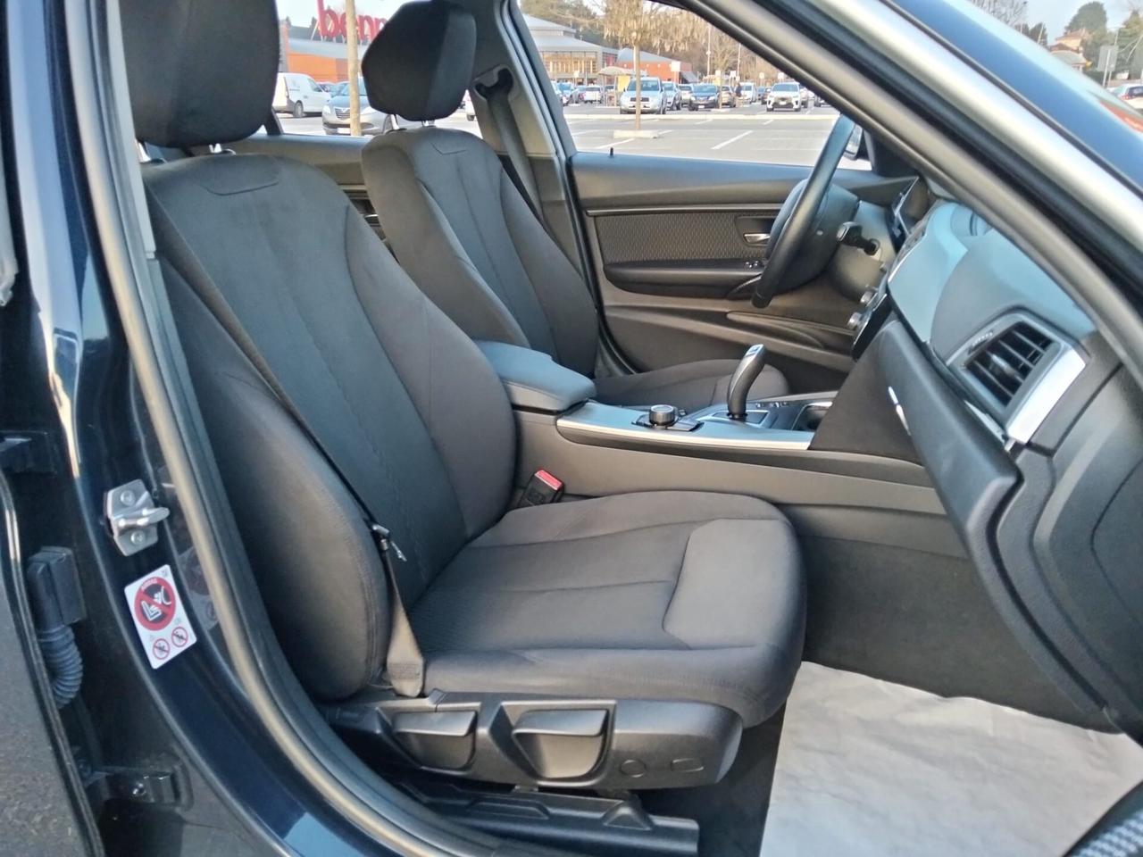 BMW 320d xDrive 190Cv*Automatic*Pdc*S&S*E6