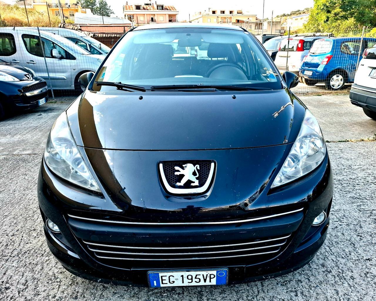 Peugeot 207 1.4 HDi 70CV 5p. Allure