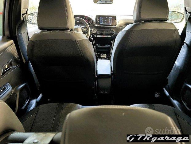PEUGEOT 2008 130 S&S EAT8 Allure Pack