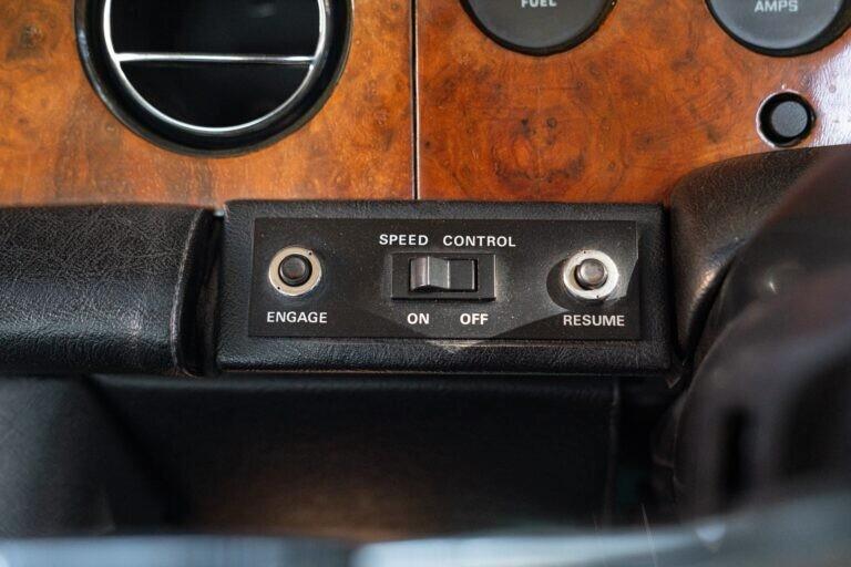 1973 BENTLEY T1 - BNT00029
