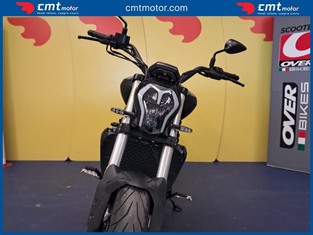 Benelli 502 C - 2023