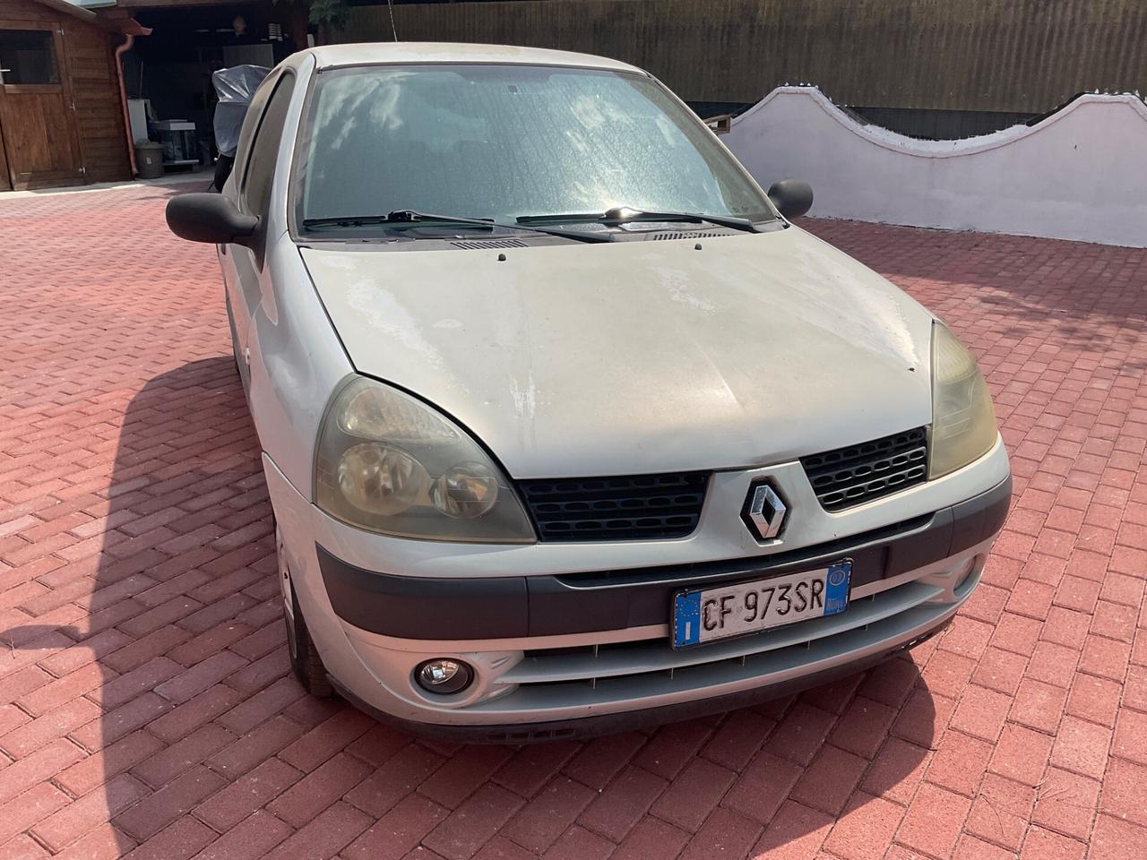 Renault Clio 1.2 cat 5 porte Symbol