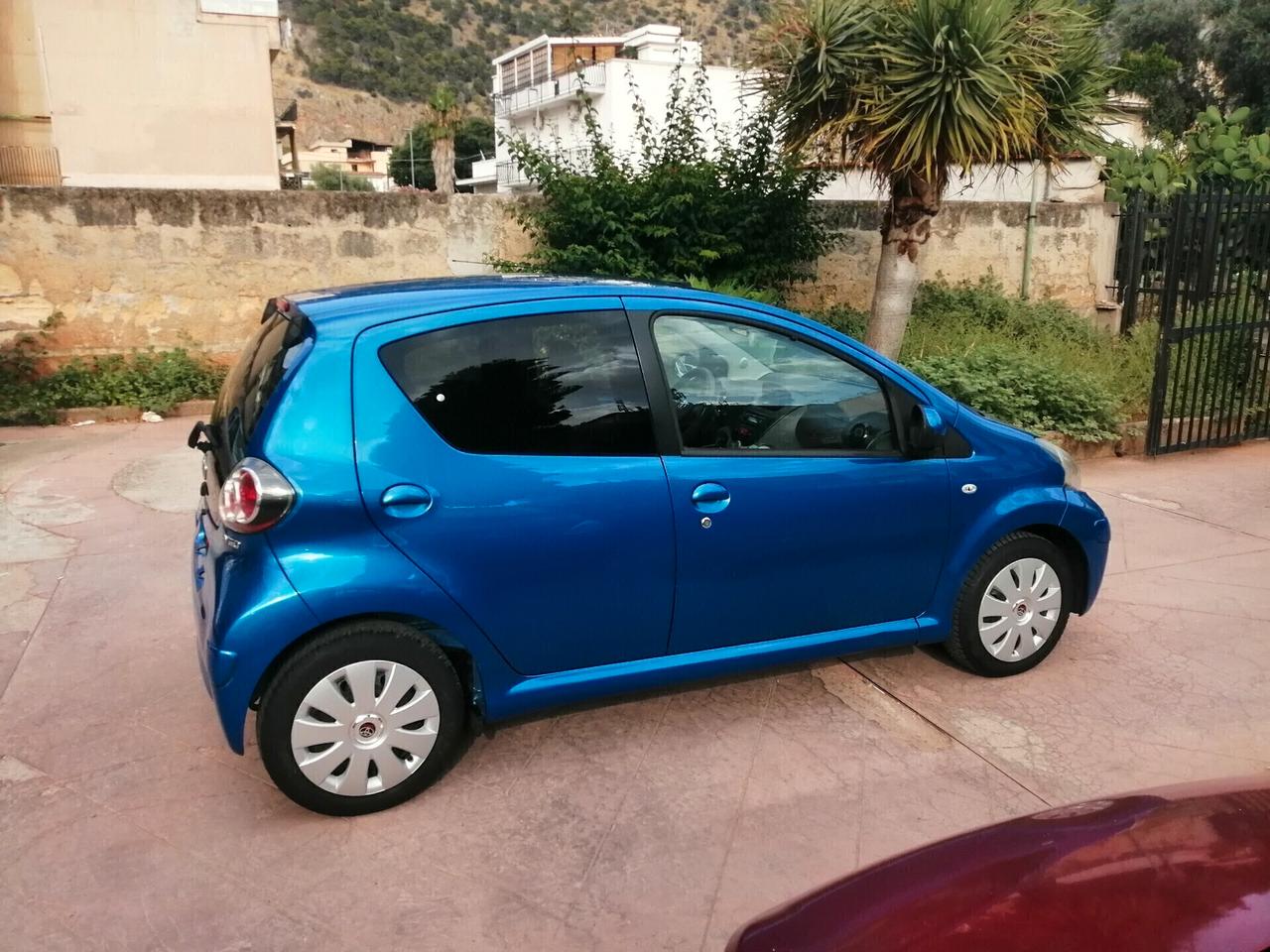 TOYOTA AYGO 1.0 68CV 2012 EURO5 FULL