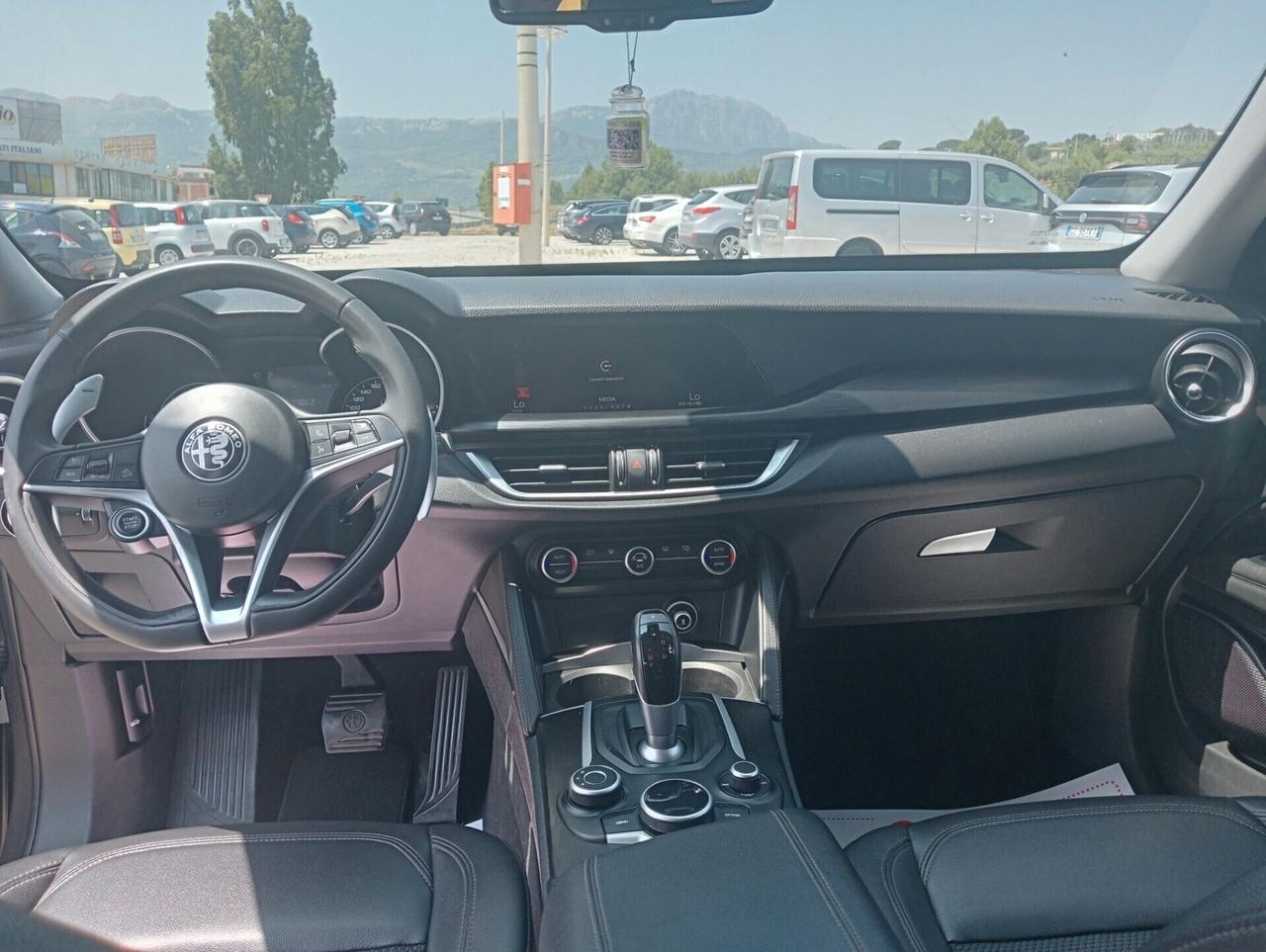 Alfa Romeo Stelvio 2.2 Turbodiesel 180 CV AT8 RWD Executive