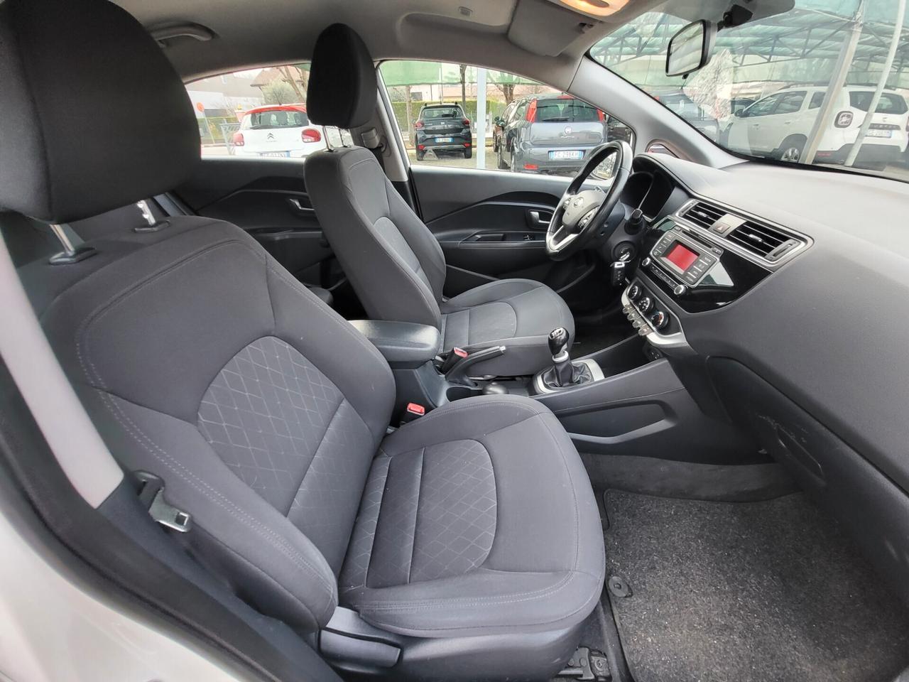 Kia Rio 1.1 CRDi 5p. Cool