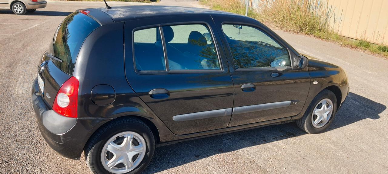 Renault Clio 1.2 5 Porte Km.145.700 Ottime condizioni