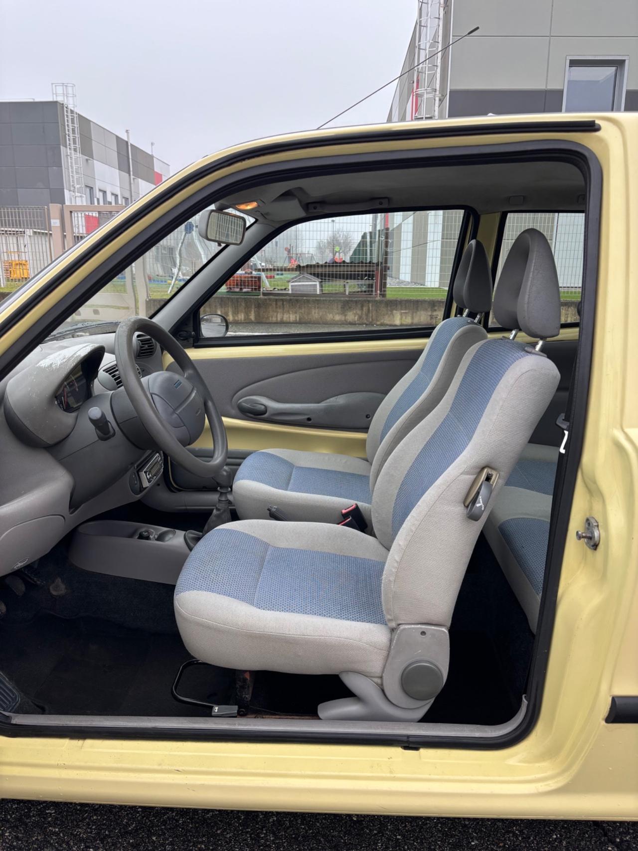 Fiat 600 1.1 Active