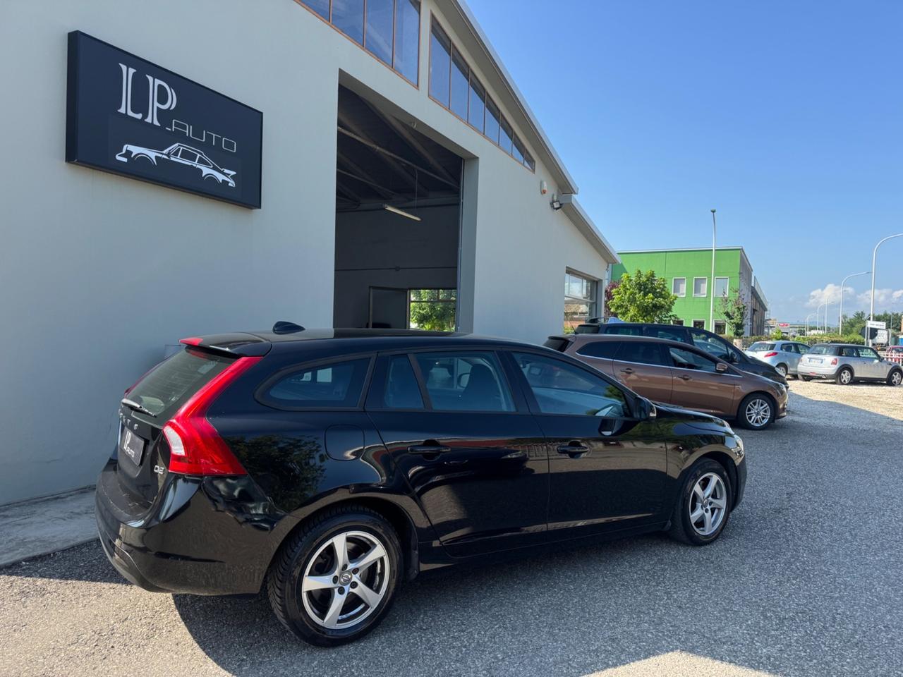 Volvo V60 D2 Momentum