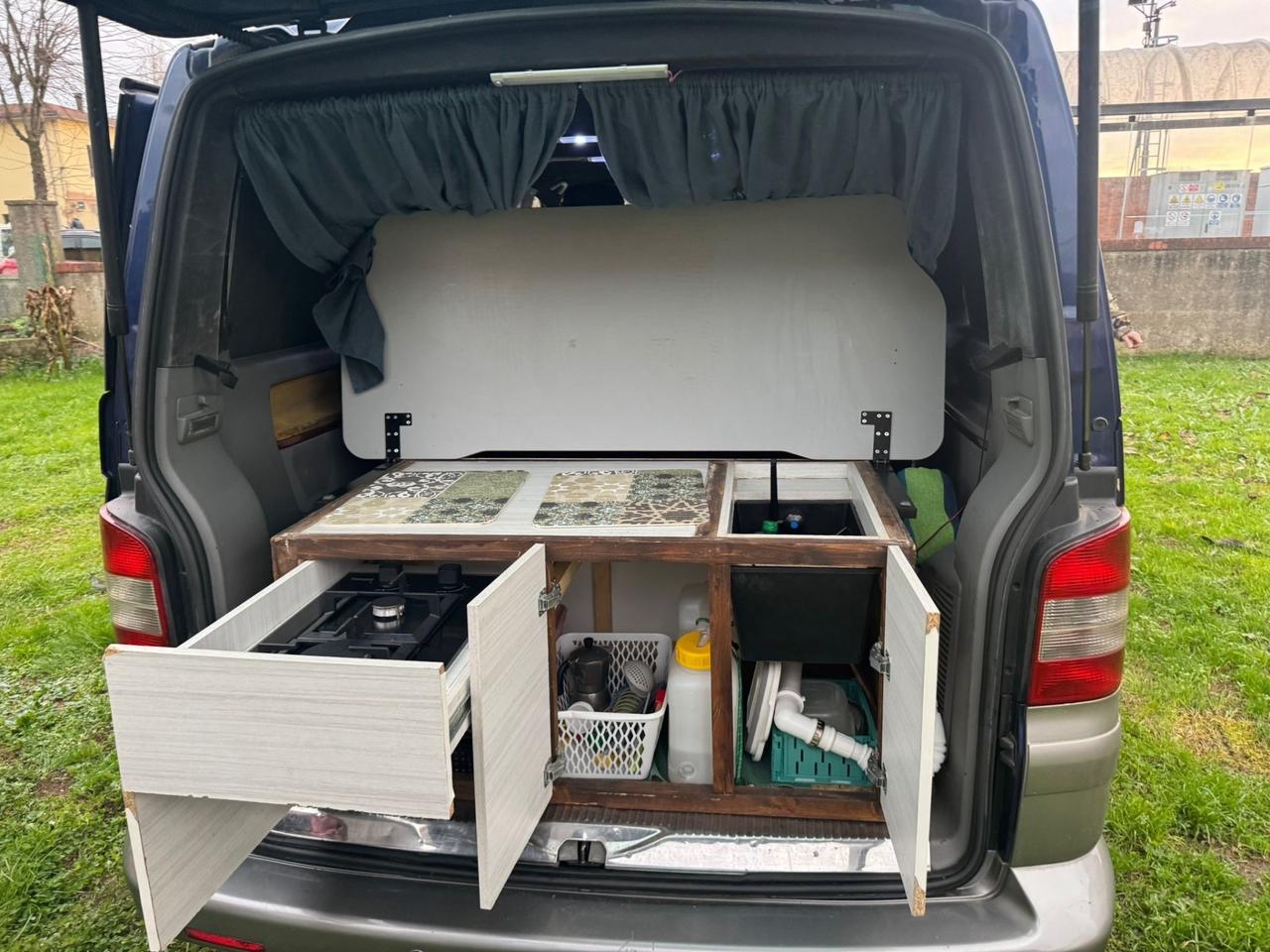 Volkswagen Multivan 2.5 TDI/174CV Trendline