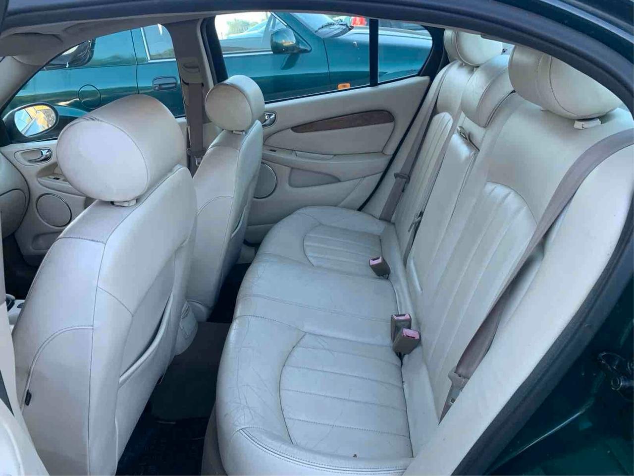 Jaguar X-Type 2.5 GPL