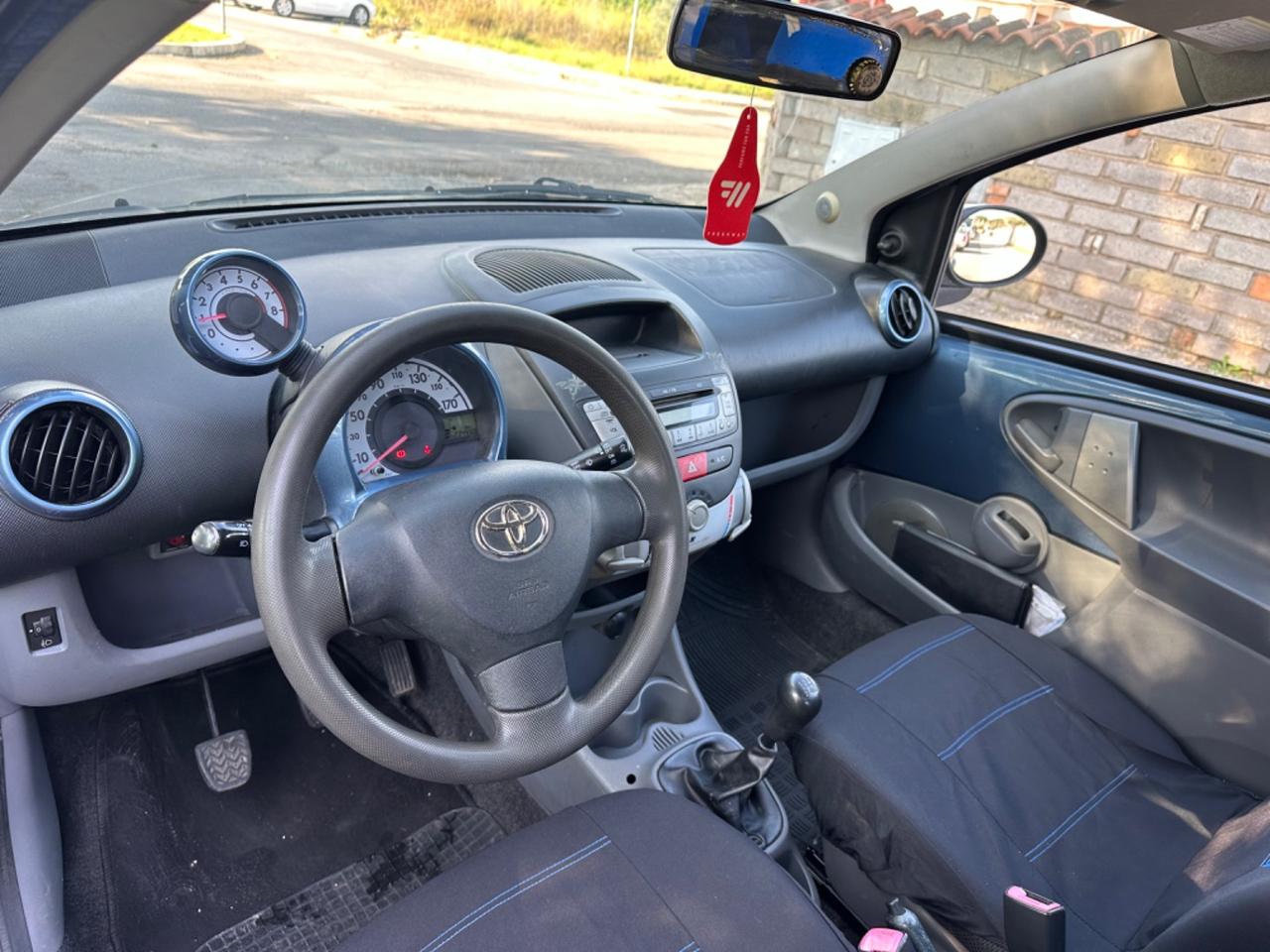 Toyota Aygo 1.0 12V VVT-i 5 porte Sol Adatta per neopatentati