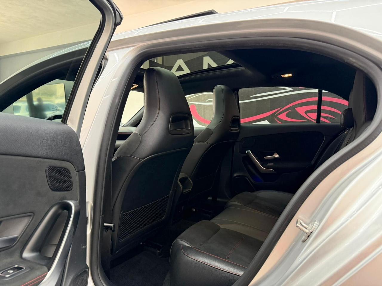 Mercedes-benz A 200 d Automatic Premium