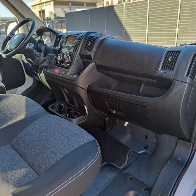 FIAT DUCATO MAXI 35 LH1 2.3MJ CASS. DC CON GRU FASSI