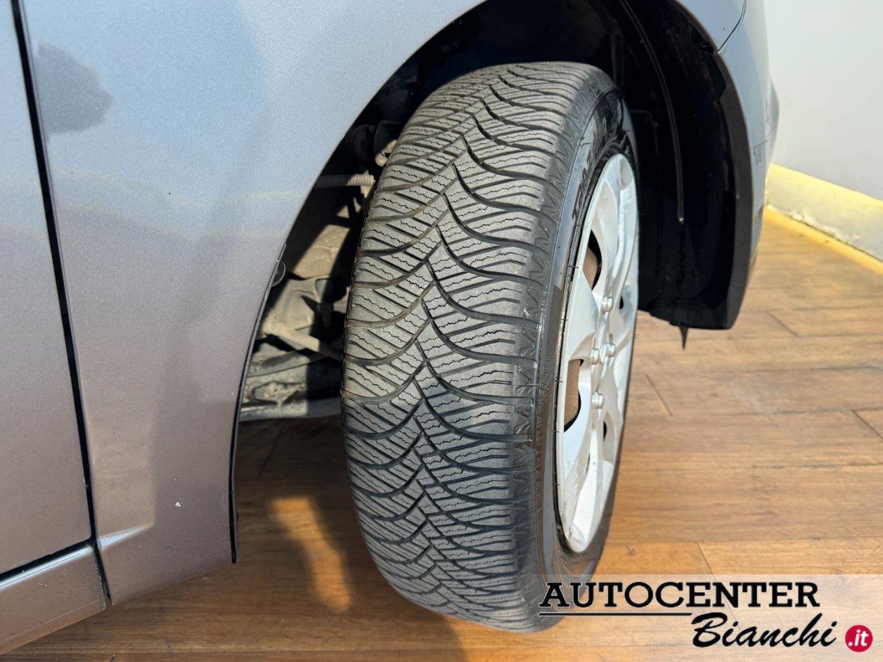 Hyundai i10 1.1 Like bluedrive Gpl