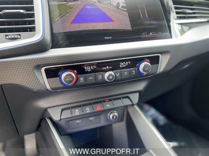Audi A1 2ª serie SPB 30 TFSI Identity Black