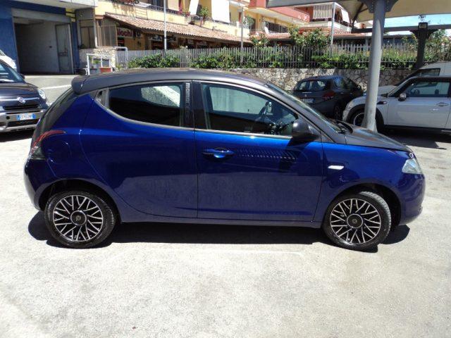 LANCIA Ypsilon 1.2 69 CV 5 porte S Momodesign