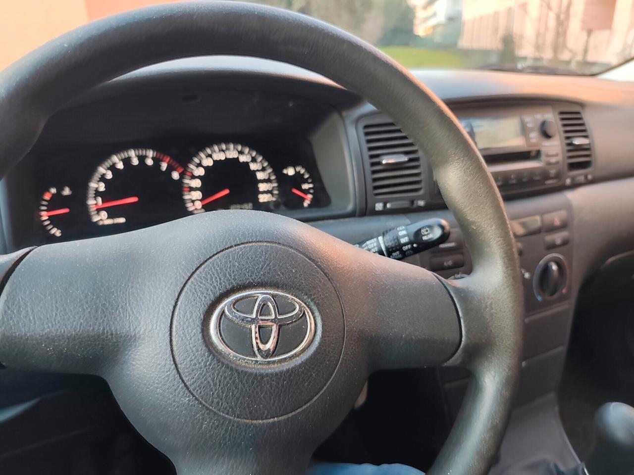 Toyota Corolla 1.4 Benz euro 4 1 proprietario