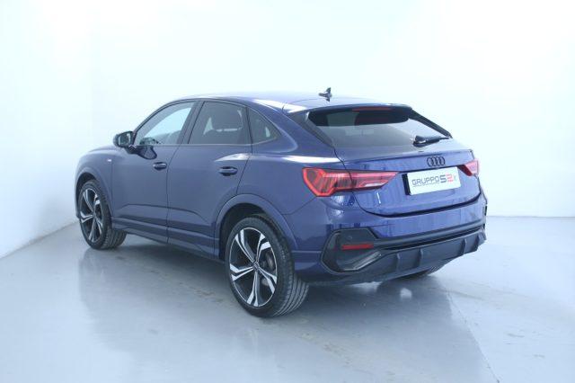 AUDI Q3 Sportback 35 TDI Stronic S line edition Black line