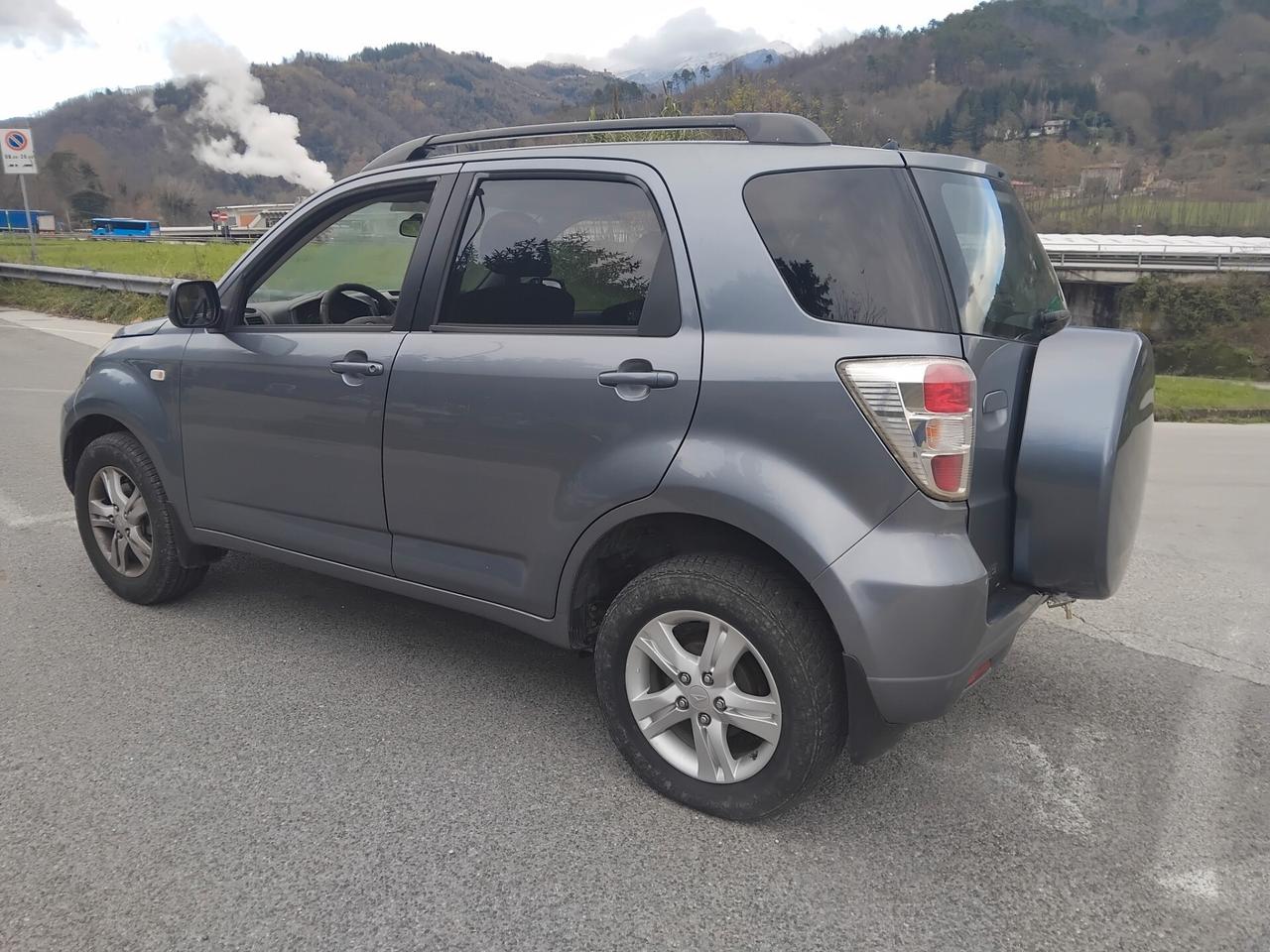 Daihatsu Terios 1.5 4WD con blocco differenziale